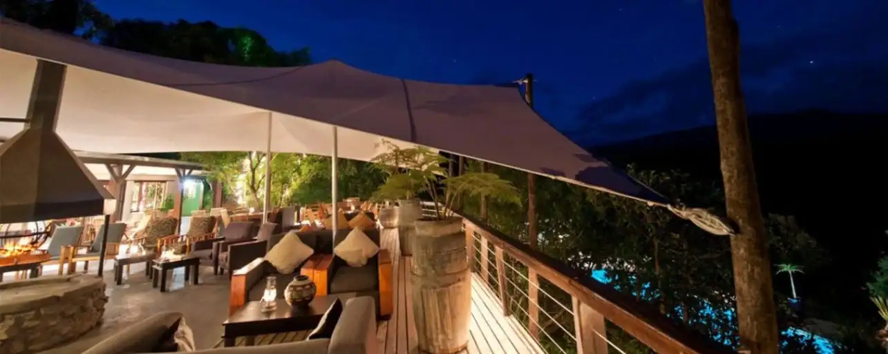 Hog Hollow Country Lodge-1